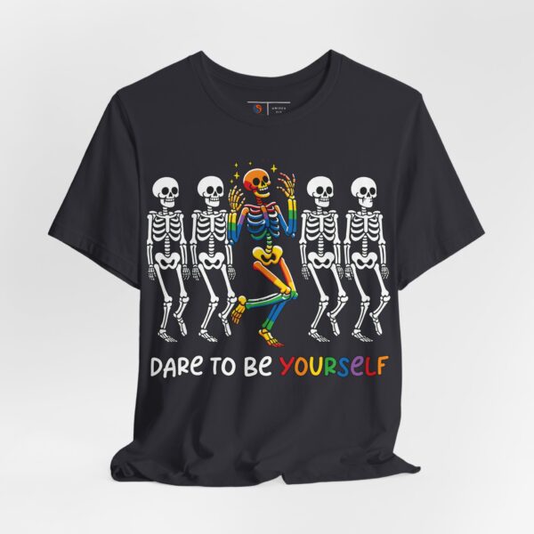 Dare to be Yourself, Skeleton T-shirt